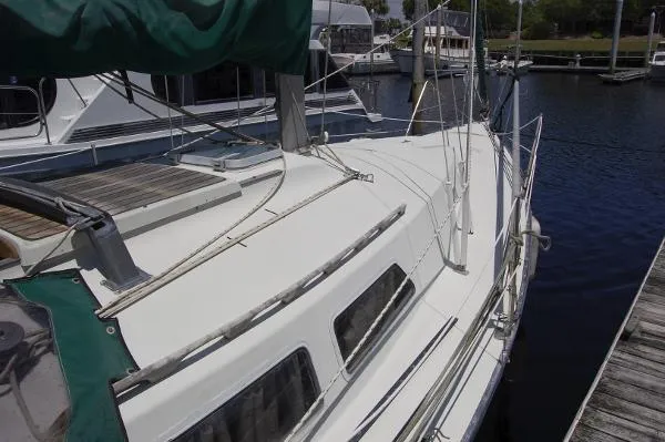 Slide: The Image of Newport Mark II(Capital Yachts) 1985 - 3