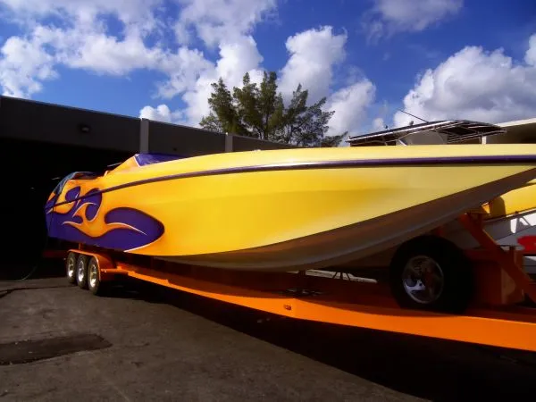Slide: The Image of Express Cat 38 2009 - 0