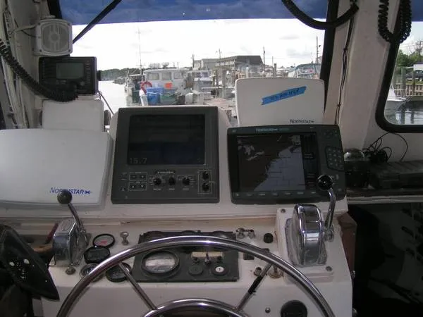 Slide: The Image of Uniflite 36 Charter Boat 1984 - 10