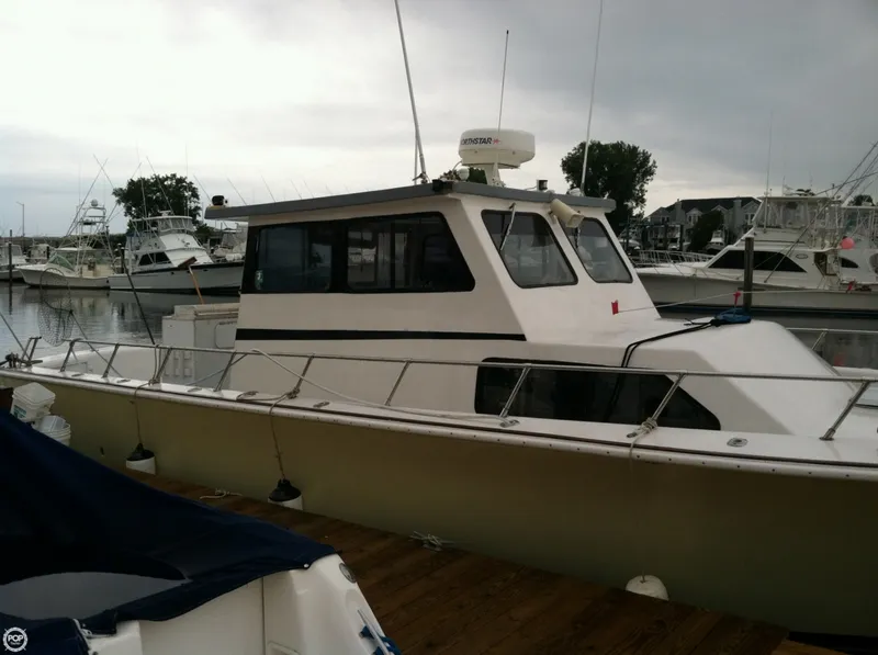 Slide: The Image of Uniflite 36 Charter Boat 1984 - 4