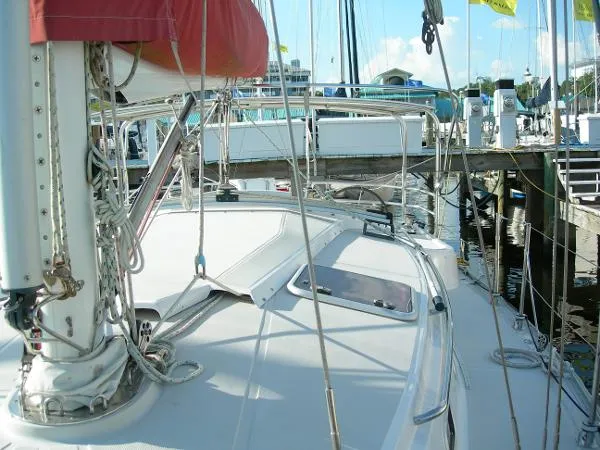Slide: The Image of Shannon 35 Shoal Sailor 2005 - 5