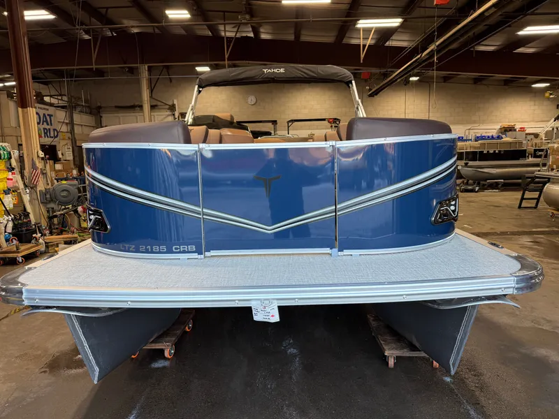 Slide: The Image of Tahoe LTZ 2185 Cruise Rear Bench (CRB) & Honda 4-Stroke EFI 2026 - 29