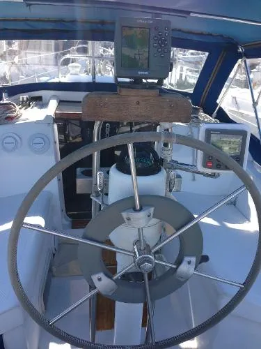 Slide: The Image of Hunter Sloop 1984 - 5
