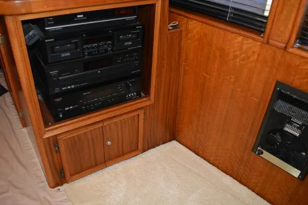 Slide: The Image of Hatteras 58 Motor Yacht BR8126 1977 - 6