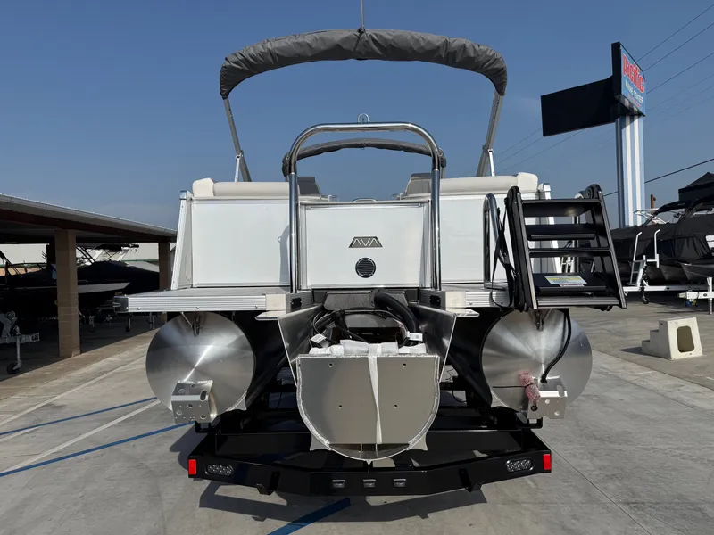 Slide: The Image of Avalon Catalina Quad Lounge - 23 FT w/ 150HP Mercury 2026 - 6