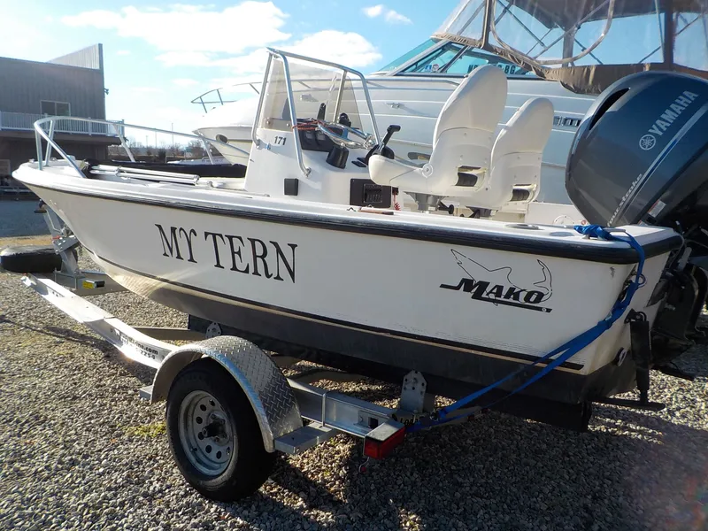 Slide: The Image of Mako 171 Center Console 1998 - 14