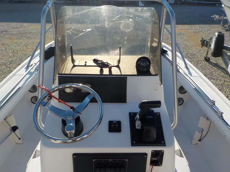 Slide: The Image of Mako 171 Center Console 1998 - 3