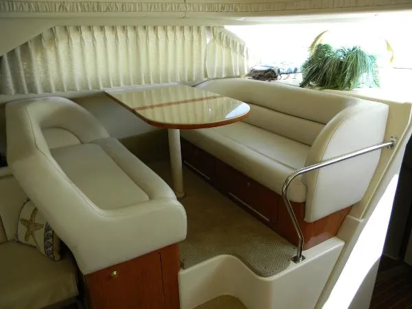 Slide: The Image of Sea Ray 400 Sedan Bridge BR5069 1999 - 7