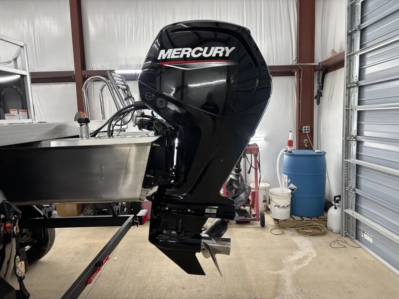 Slide: The Image of Ranger REATA CLASSIC SERIES 200C 2025 - 8