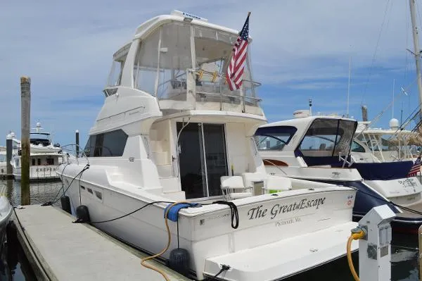 Slide: The Image of Silverton 42 Convertible 2000 - 2