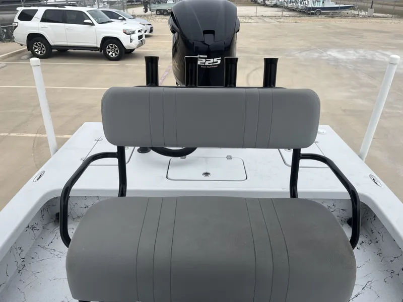 Slide: The Image of Majek 25 ILLUSION 2017 - 25