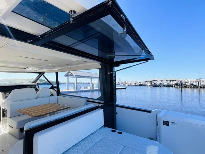 Slide: The Image of 2025 Saxdor 400 Gto - Image 10 - 10