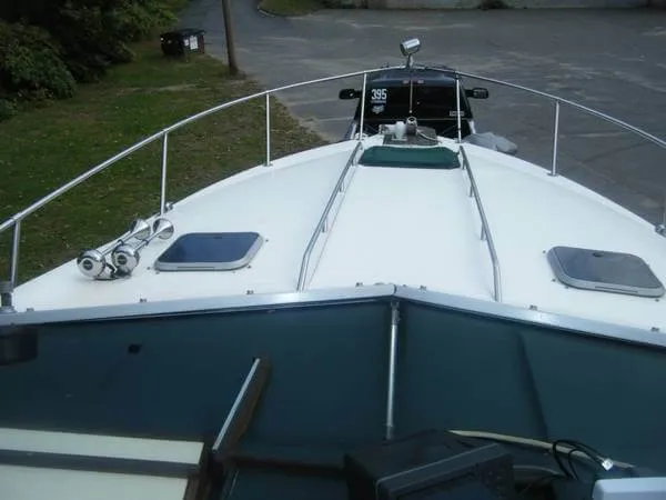 Slide: The Image of Sea Ray 300 Sundancer 1987 - 4