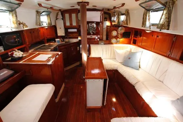 Slide: The Image of Bayfield Cutter Ketch 1983 - 2