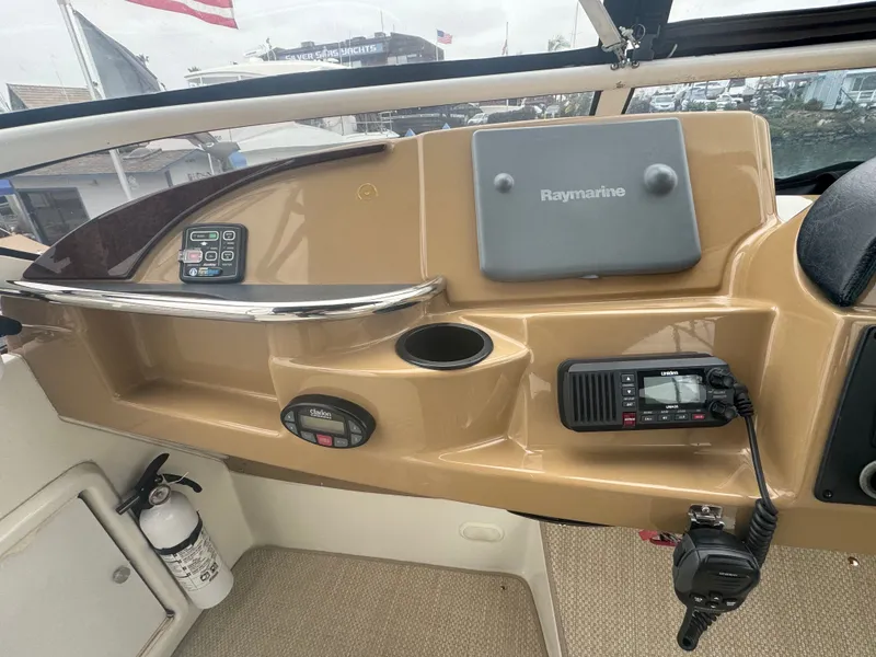 Slide: The Image of Carver Yachts 366 Motor Yacht 2004 - 11