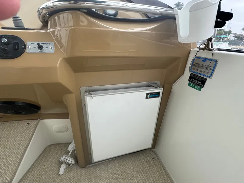 Slide: The Image of Carver Yachts 366 Motor Yacht 2004 - 12