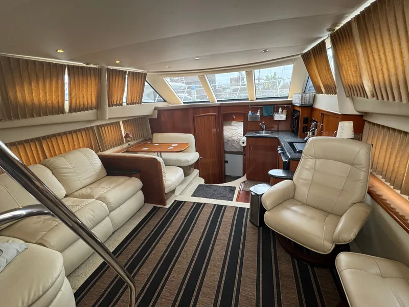 Slide: The Image of Carver Yachts 366 Motor Yacht 2004 - 14