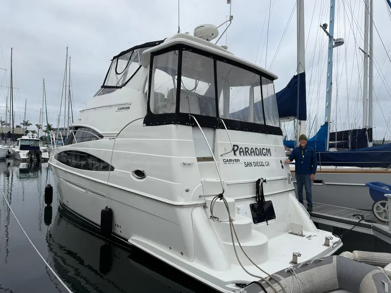 Slide: The Image of Carver Yachts 366 Motor Yacht 2004 - 3