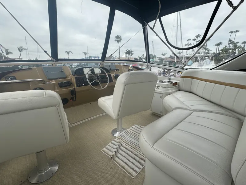 Slide: The Image of Carver Yachts 366 Motor Yacht 2004 - 5