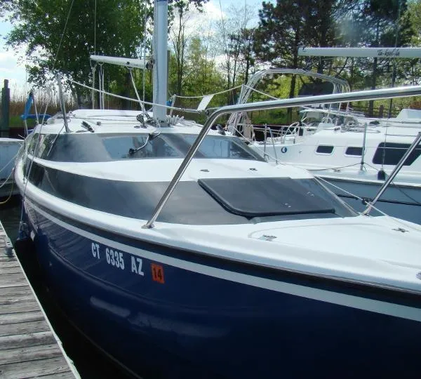 Slide: The Image of Macgregor 26M 2003 - 2