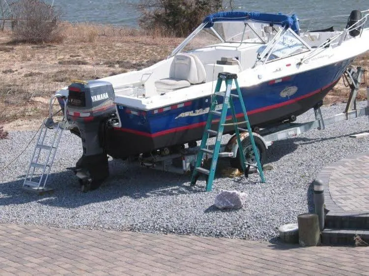 Slide: The Image of Aquasport 215 Osprey 2002 - 5