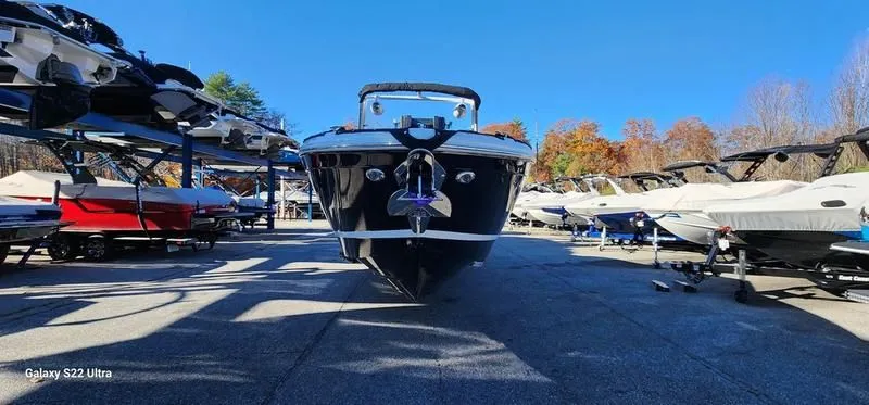 Slide: The Image of Cobalt R8 Surf 2025 - 13