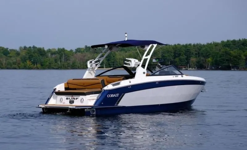 The Image of Cobalt R8 Surf 2025 - 1