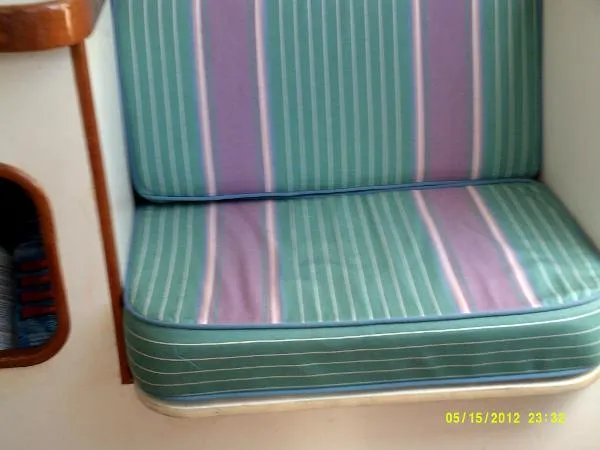 Slide: The Image of Alerion 28 Express 1990 - 10