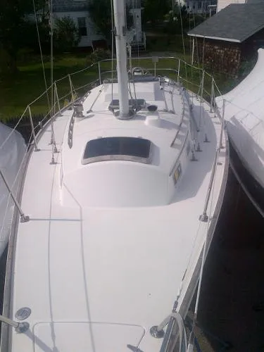Slide: The Image of Sabre Sloop 1981 - 8