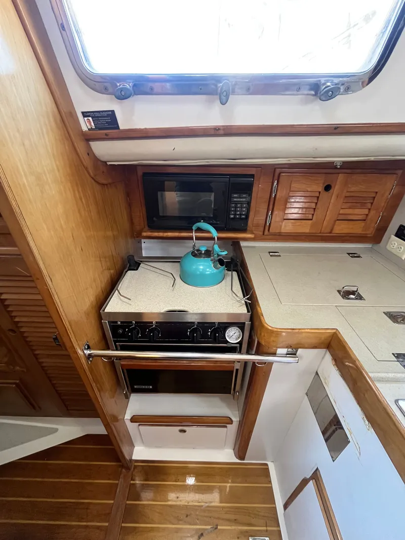 Slide: The Image of Freedom 35 1994 - 37