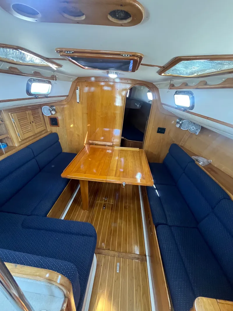 Slide: The Image of Freedom 35 1994 - 43