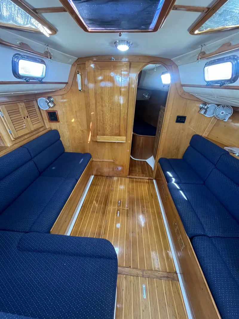 Slide: The Image of Freedom 35 1994 - 44