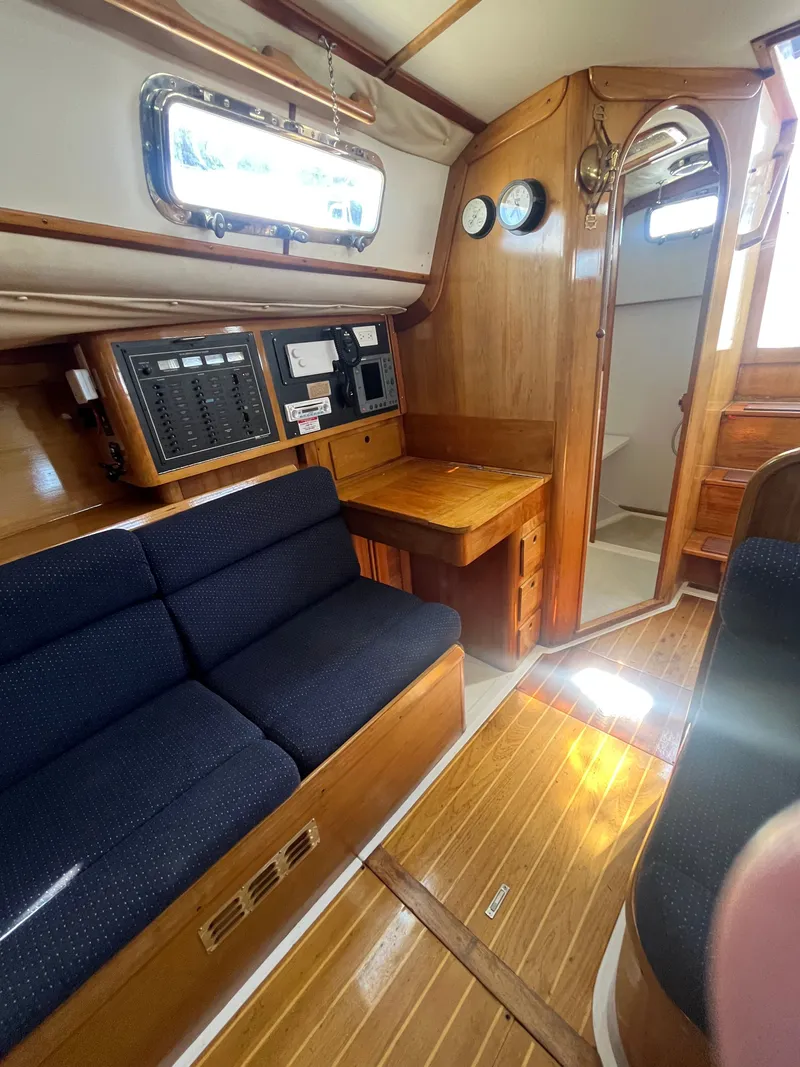 Slide: The Image of Freedom 35 1994 - 50