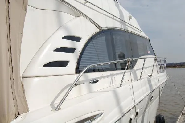 Slide: The Image of Sea Ray 540 Cockpit Motor Yacht 2002 - 3