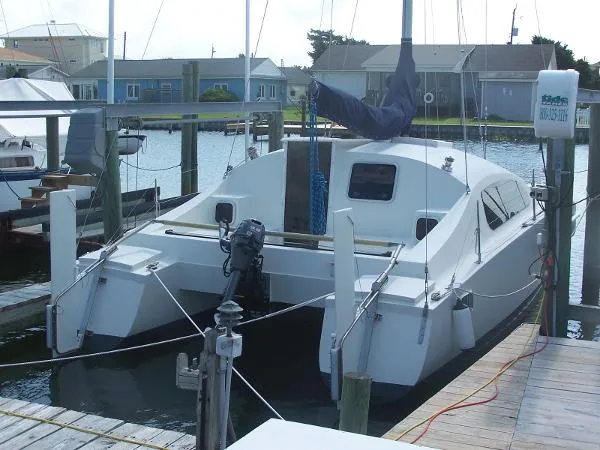 Slide: The Image of Sailcraft Iroquois 1971 - 4