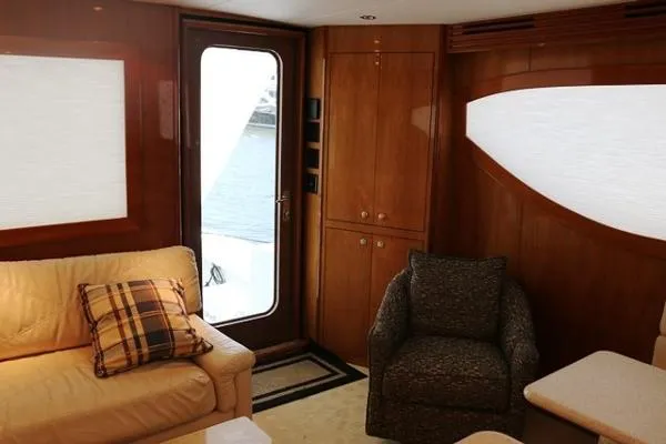 Slide: The Image of Hatteras Convertible BR4478 2006 - 7