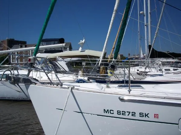 Slide: The Image of Beneteau USA 473 2003 - 1