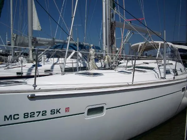 Slide: The Image of Beneteau USA 473 2003 - 2