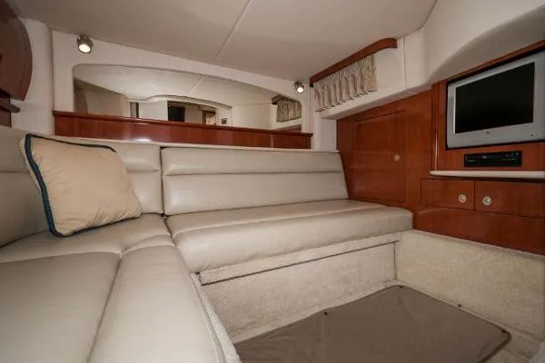 Slide: The Image of Sea Ray 420 Sundancer BR7089 2005 - 9