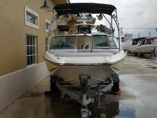 Slide: The Image of Mastercraft X-2 2008 - 1