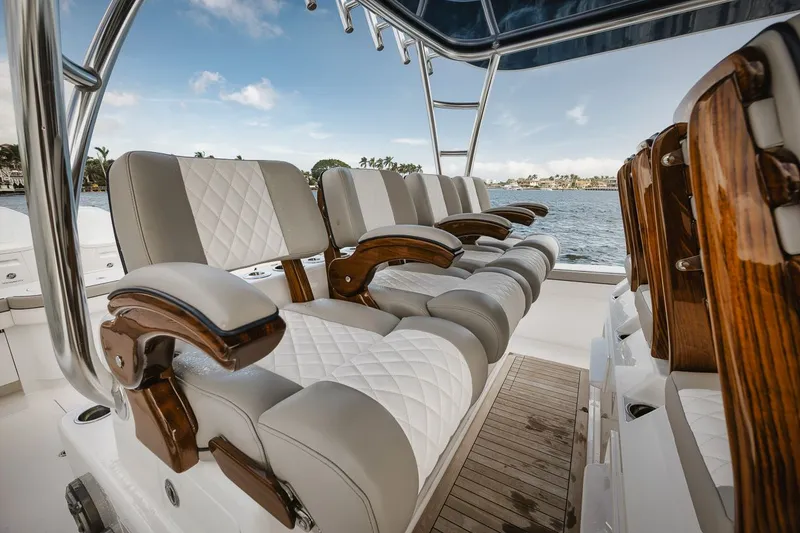 Slide: The Image of Valhalla Boatworks V-46 2023 - 18