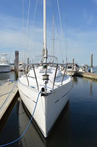 Slide: The Image of Beneteau 331 2001 - 4