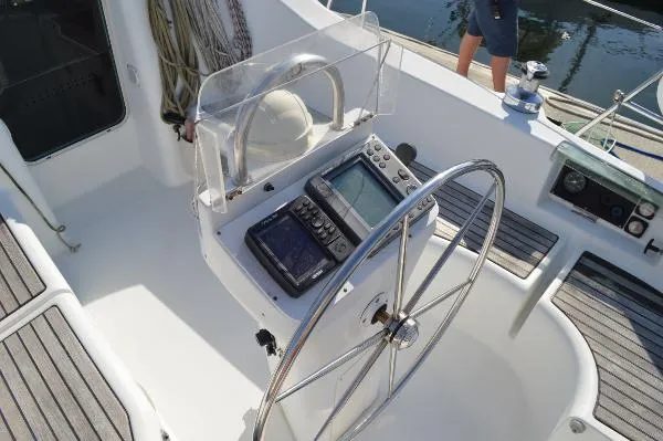 Slide: The Image of Beneteau 331 2001 - 7
