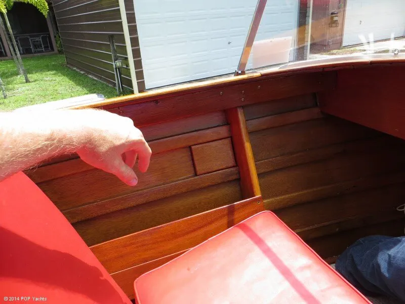 Slide: The Image of Chris-Craft 17 Sportsman Utility 1957 - 4