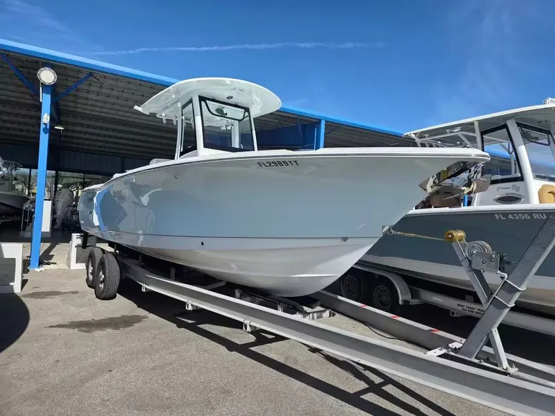 Slide: The Image of Sea Hunt Ultra 275 SE 2024 - 1