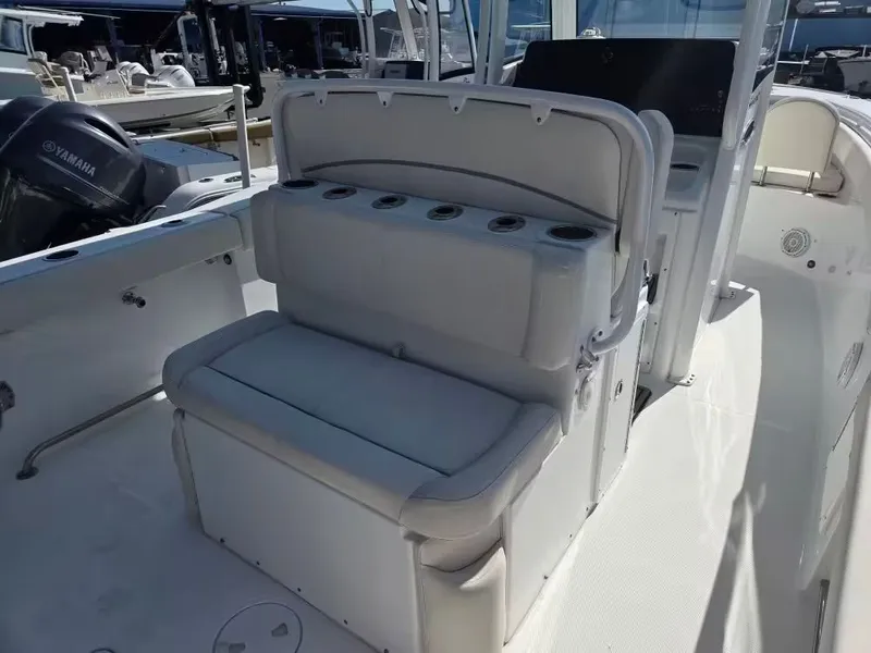 Slide: The Image of Sea Hunt Ultra 275 SE 2024 - 10