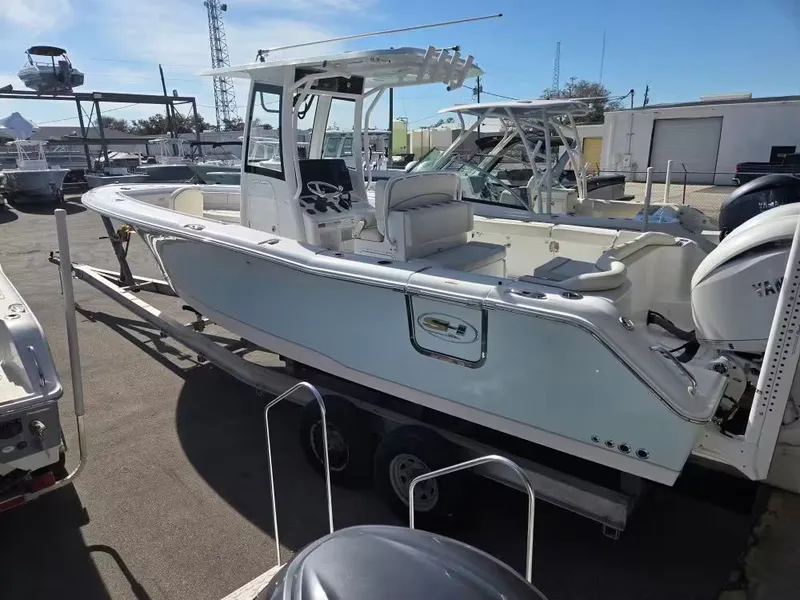 Slide: The Image of Sea Hunt Ultra 275 SE 2024 - 2