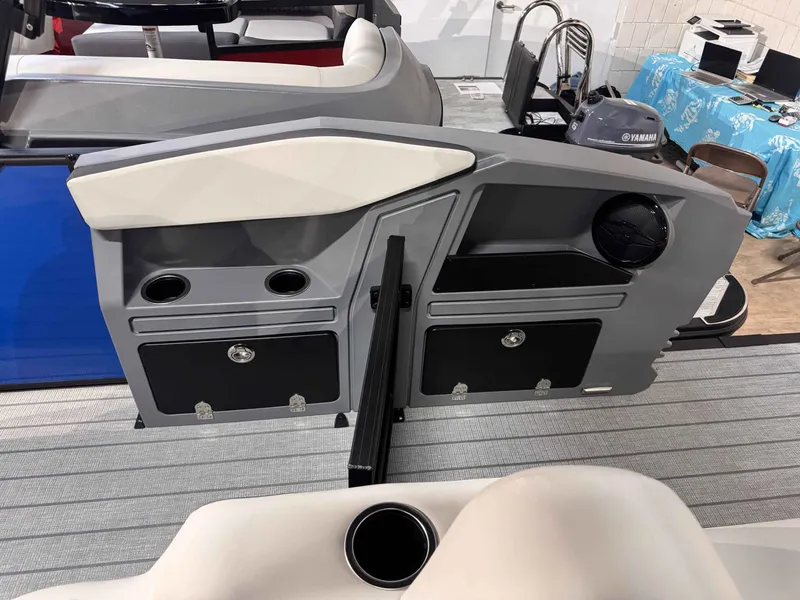 Slide: The Image of Sylvan R-22 CLZ DH 2026 - 8