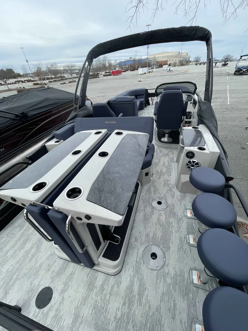 Slide: The Image of Sylvan G-5 DLZ DH BAR 2026 - 5