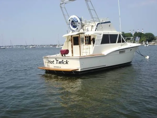 Slide: The Image of Hatteras 38 Sport Fisherman 1972 - 2